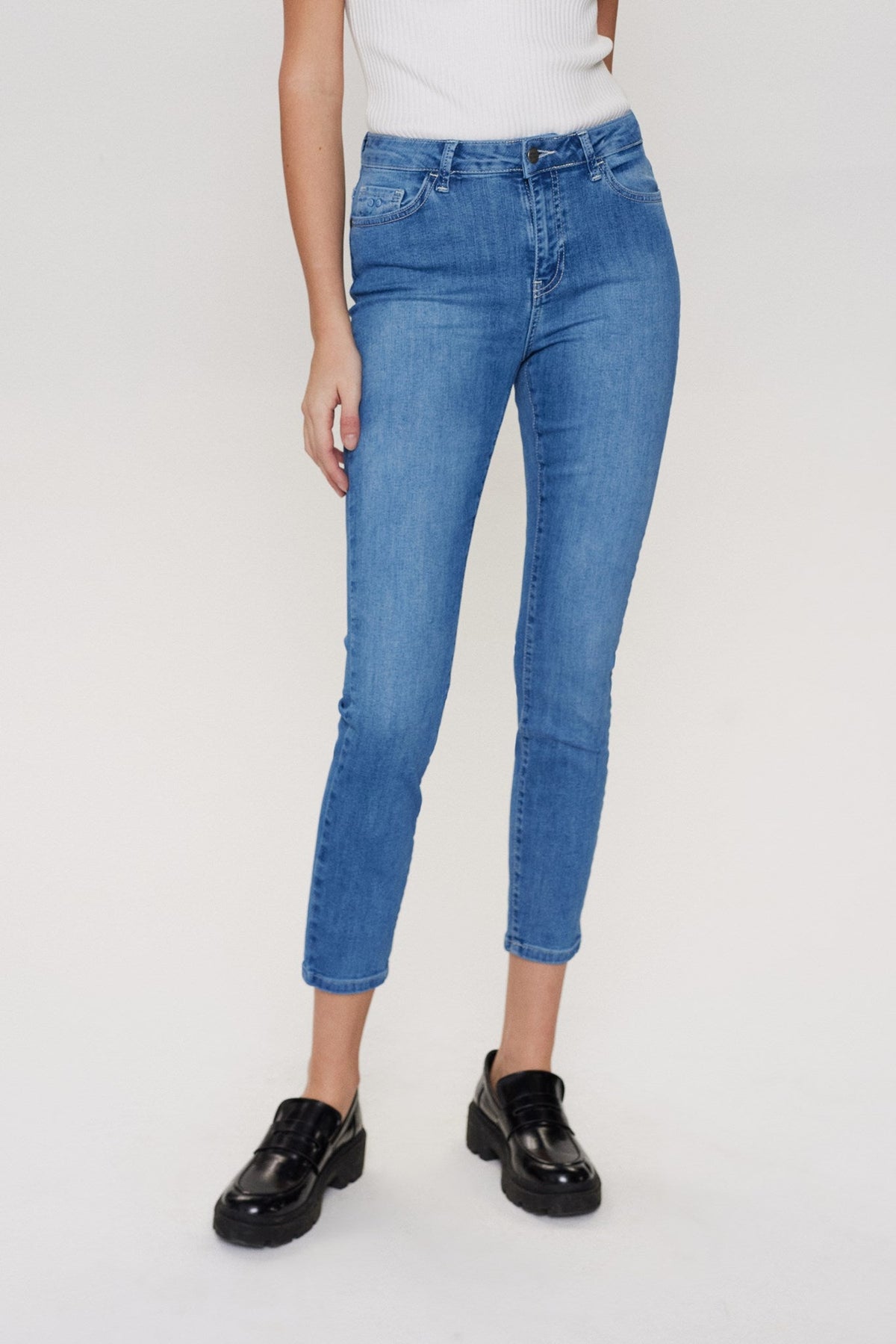 NUSIDNEY CROPPED LIGHT BLUE - Light Blue Denim