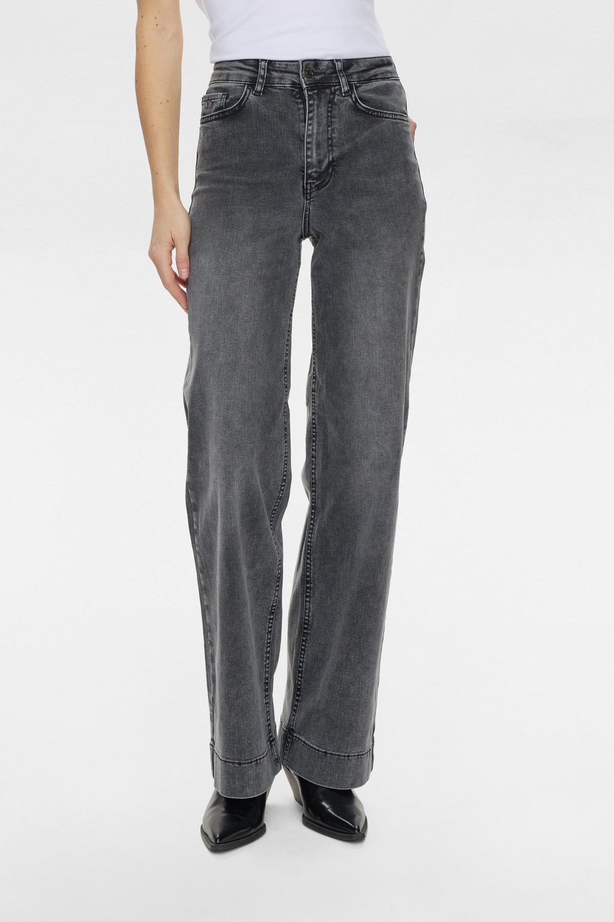 NUPARIS HR WIDE JEANS - P3020 - Black Washed Denim