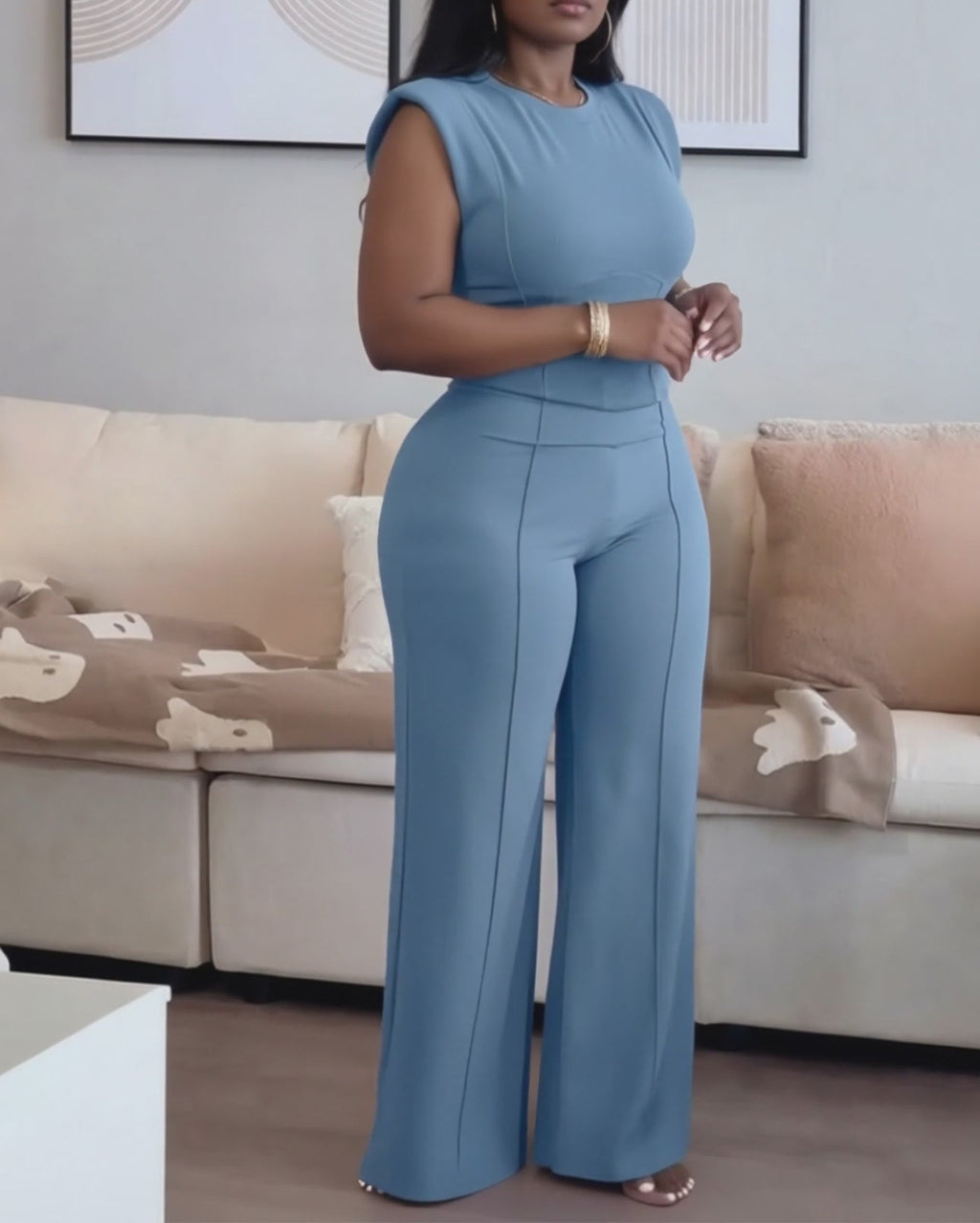2 Pieces Outfit O-neck Sleeveless Padded Shoulders Cinched Waist Crop Top and Elastic Waist Seam Front Wide Leg Pants Set