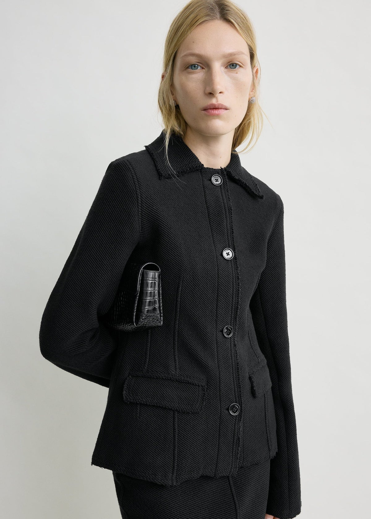 Raw hem cotton jacket black
