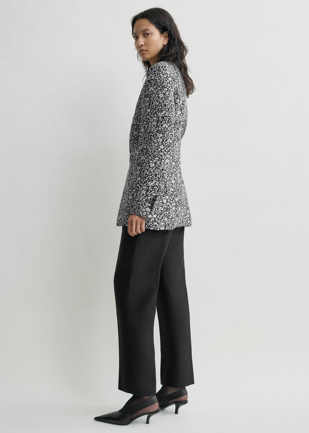 Floral slouch blazer white/black