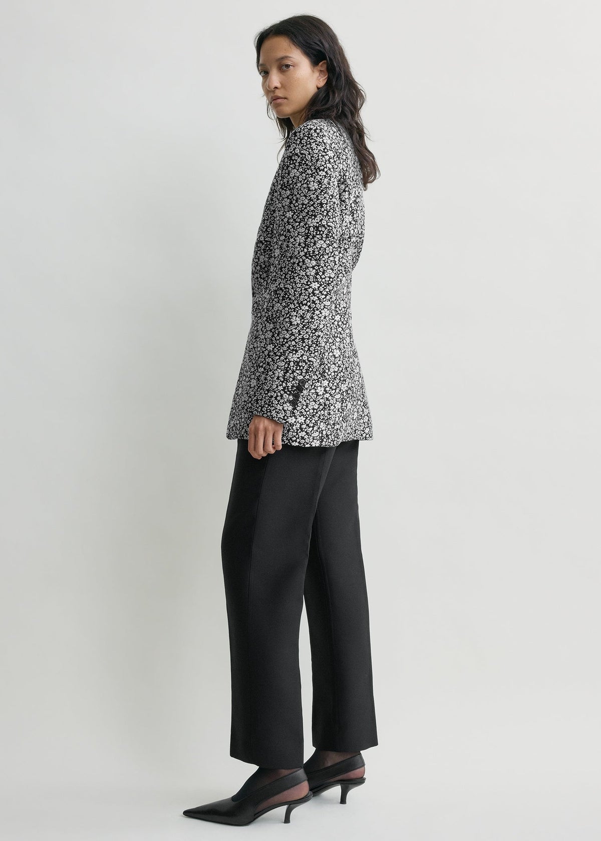Floral slouch blazer white/black
